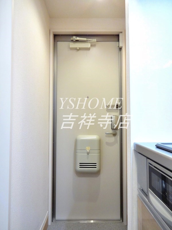 ルナリア善福寺 玄関