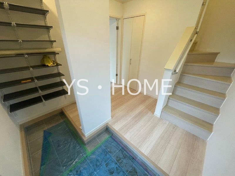 桜町2丁目戸建住宅    玄関