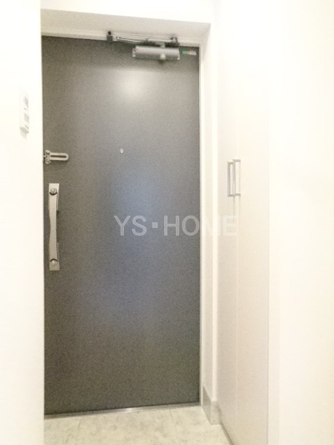 プラウドフラット荻窪Ⅱ 玄関