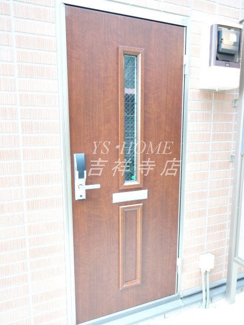 パナ・フェリーチェ吉祥寺 玄関