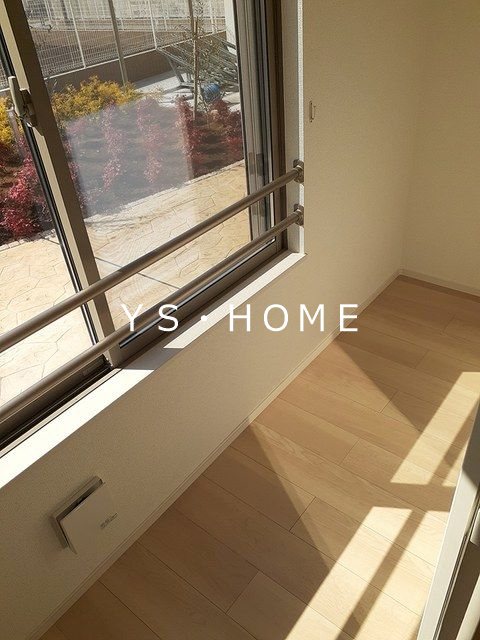 ＠HOME　吉祥寺通り ベランダ