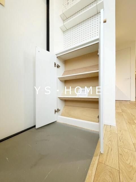 久我山アパートメントW 玄関