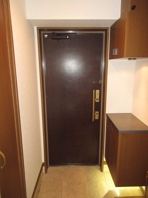 スカーラ中野新井 玄関