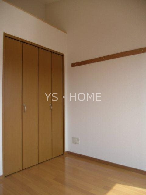 シンプリーライフ ベッドルーム