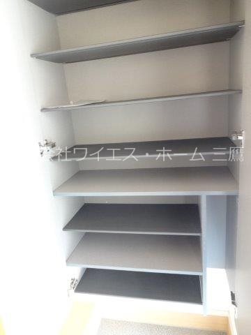 ソレイユ・ルヴァンＢ棟 玄関