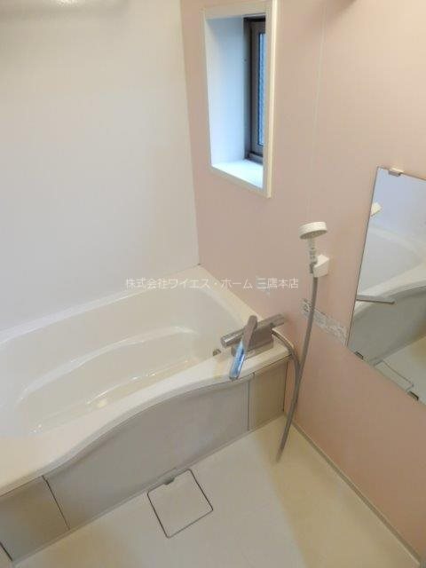 ラフォーレ武蔵野A   風呂画像