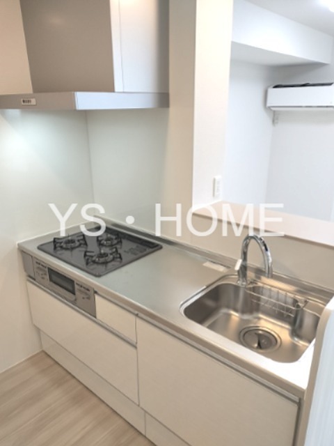 レーヴェ前原町 キッチン