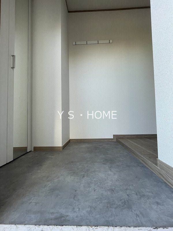 メイワファイブ 玄関