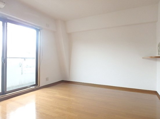 ウィンコート吉祥寺 リビング