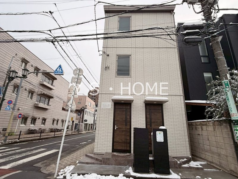 グランパレス国立 外観