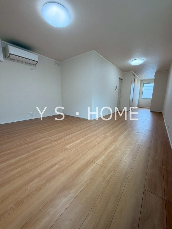 グランパレス国立 リビング