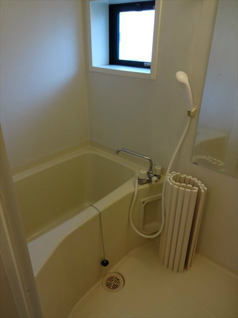 ハーフムーン　 風呂画像