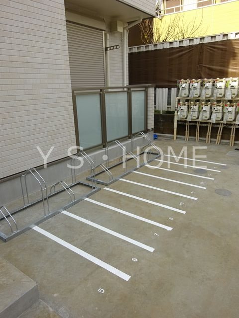 リブリ・Felice国立 その他8