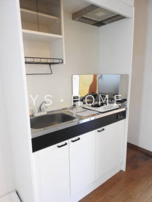 ハーフムーン キッチン