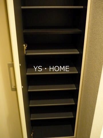 ダンディライオンⅢ 玄関