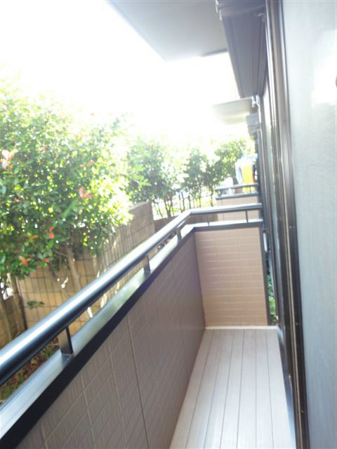 サンガーデン国立Ｂ棟 ベランダ