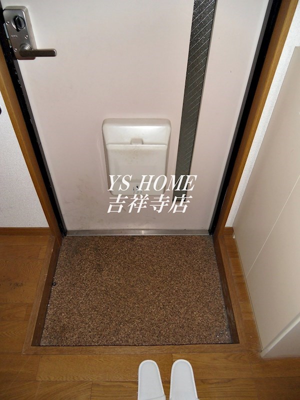 コンフォート三鷹台　　 玄関