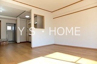 エバーグレース５４３ 玄関