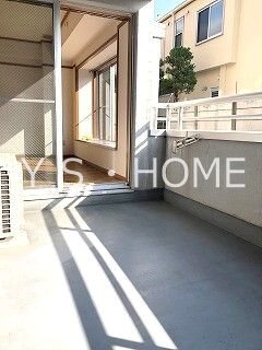 エバーグレース５４３ ベランダ