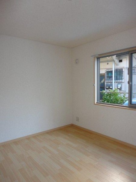 アルディ リビング