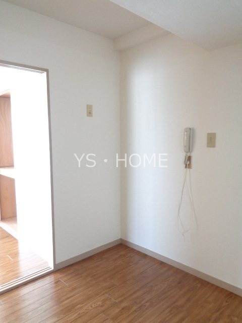 センチュリー三鷹 リビング