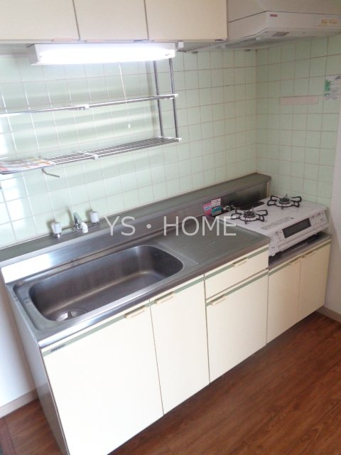 センチュリー三鷹 キッチン