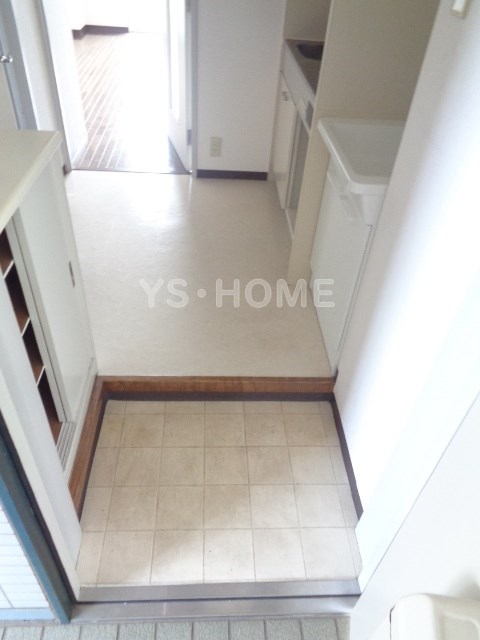 エミネンス  玄関