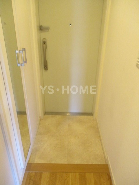 モナークマンション松庵  玄関