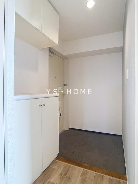 ヴェルデ久我山 玄関