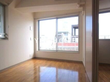 プライムアーバン西荻窪Ⅱ リビング