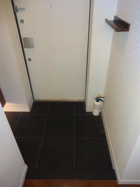 フォルム三鷹 玄関