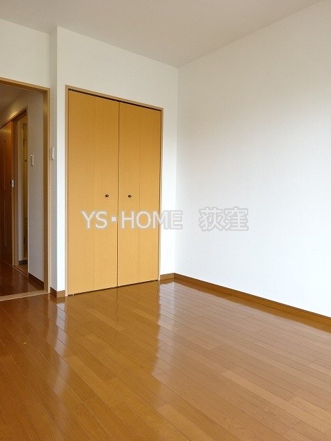 ガーデン西荻窪 リビング