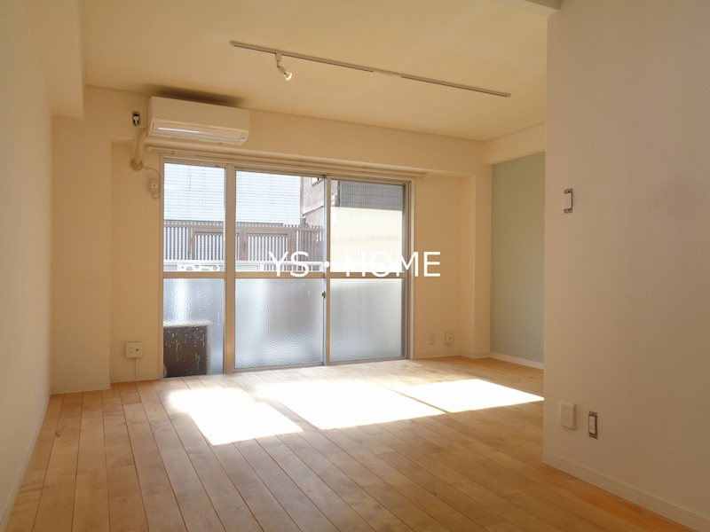 サンハイツ新井 リビング