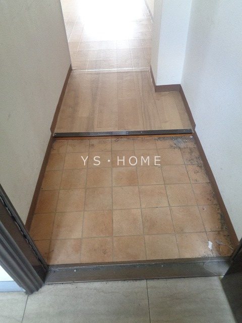 メゾン西荻窪  玄関