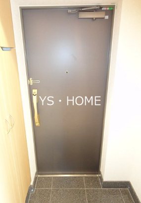 ルーブル都立家政参番館 玄関