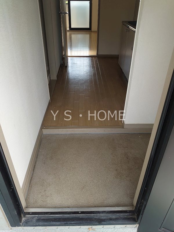 カーサ・フローラー 玄関