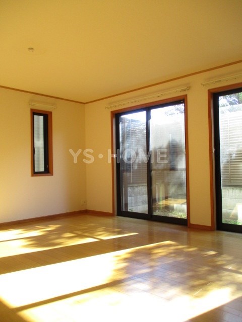 浜田山3丁目戸建賃貸住宅 リビング