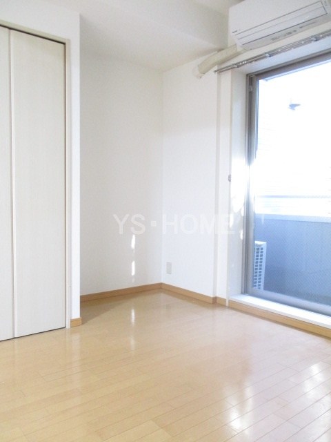 プレミール松庵 ベッドルーム