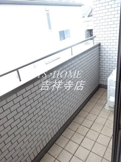 グレイシス三鷹 ベランダ