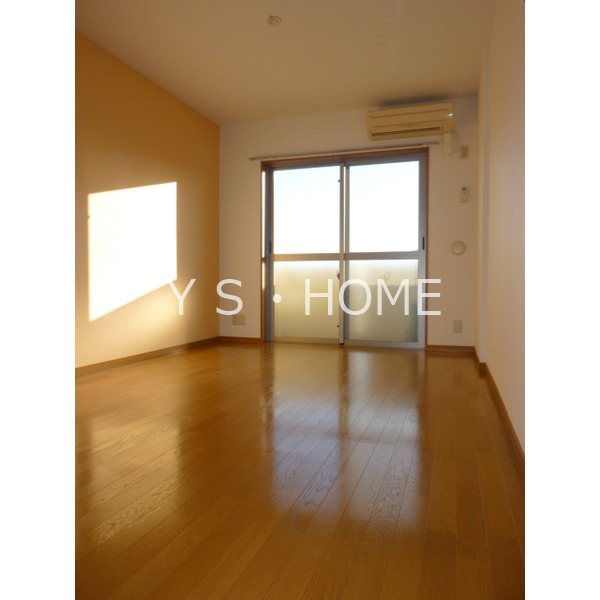 パーシモン芝久保 リビング