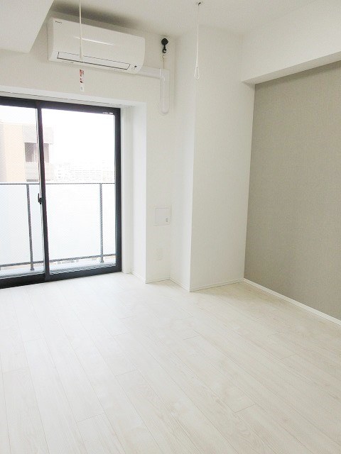 LUMEED中野坂上 リビング