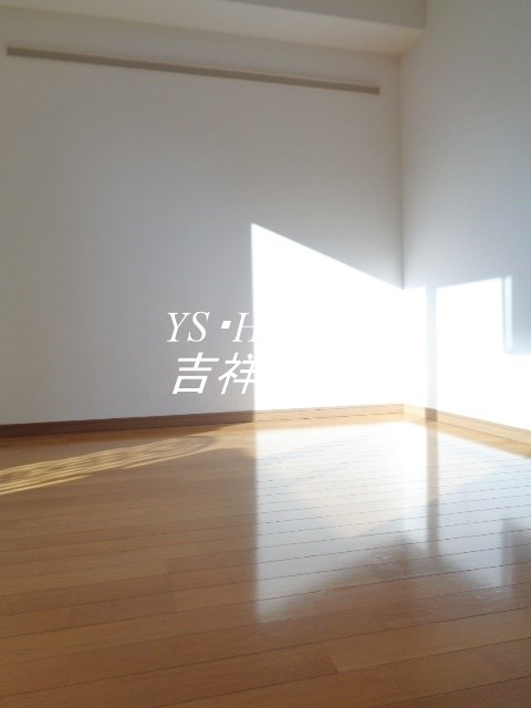 ヴァレッシア荻窪シティ リビング