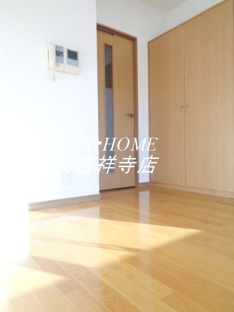 ヴァレッシア荻窪シティ ベッドルーム