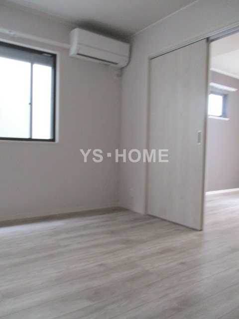 クロスコート目白B リビング