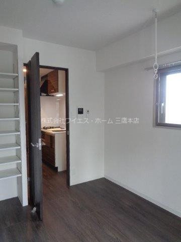 グランドレジデンス三鷹 ベッドルーム