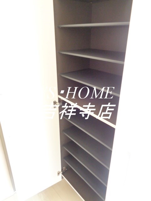 ＠HOME吉祥寺通り  玄関