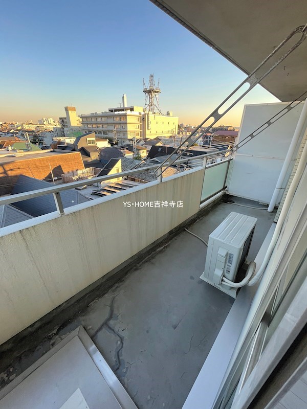 ビバーチェ武蔵野 ベランダ