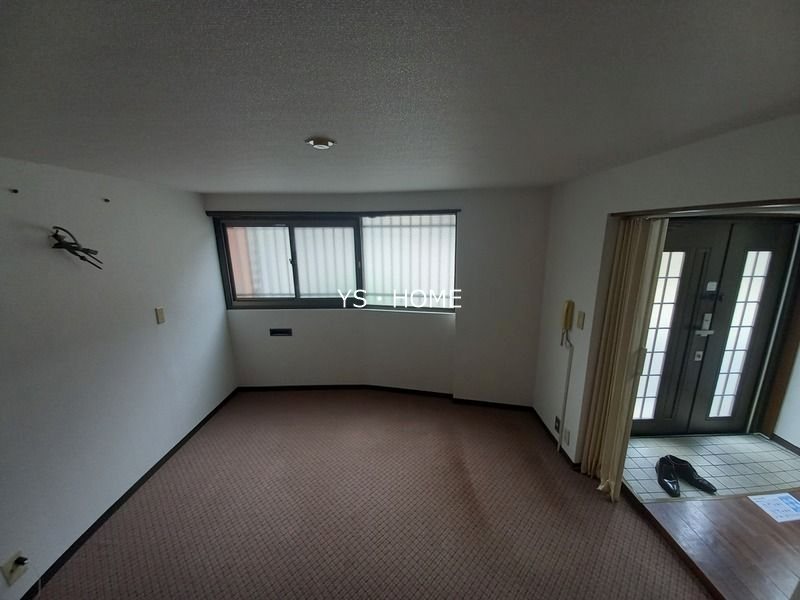 テトラハイム リビング