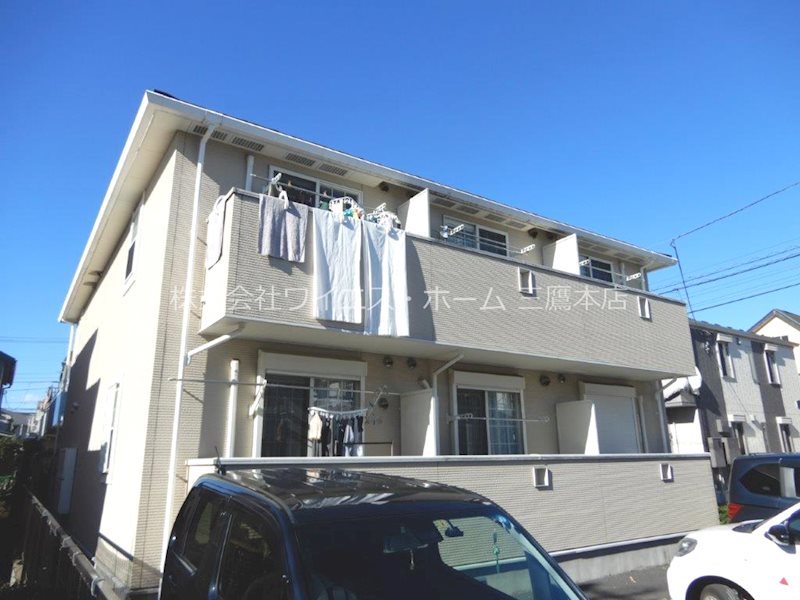 エム・クアトロ 外観