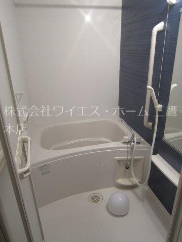 エム・クアトロ 風呂画像